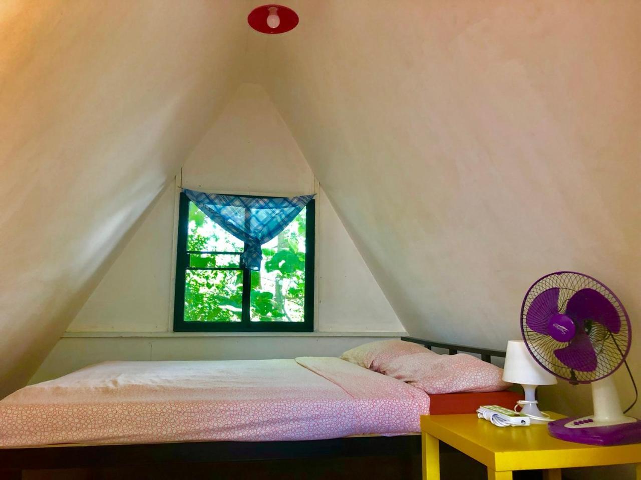 Pai Circus Hostel Экстерьер фото