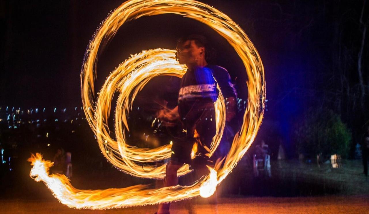 Pai Circus Hostel Экстерьер фото